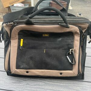 Custom Leathercraft CLC 1539 Multi-Compartment 50 Pocket Tool Bag